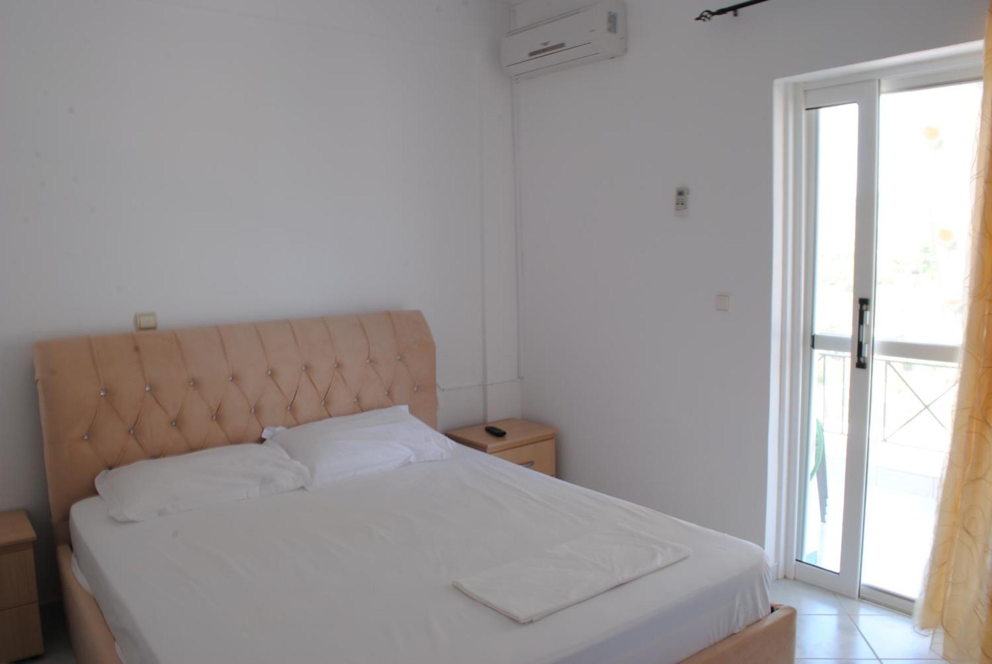 Hotel Mikela Ksamil Ngoại thất bức ảnh